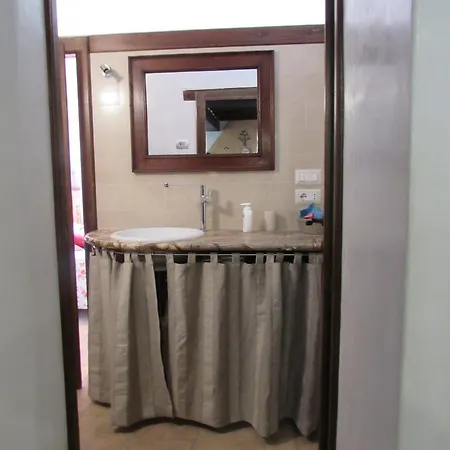 Dagnano Basso Εξοχικό σπίτι